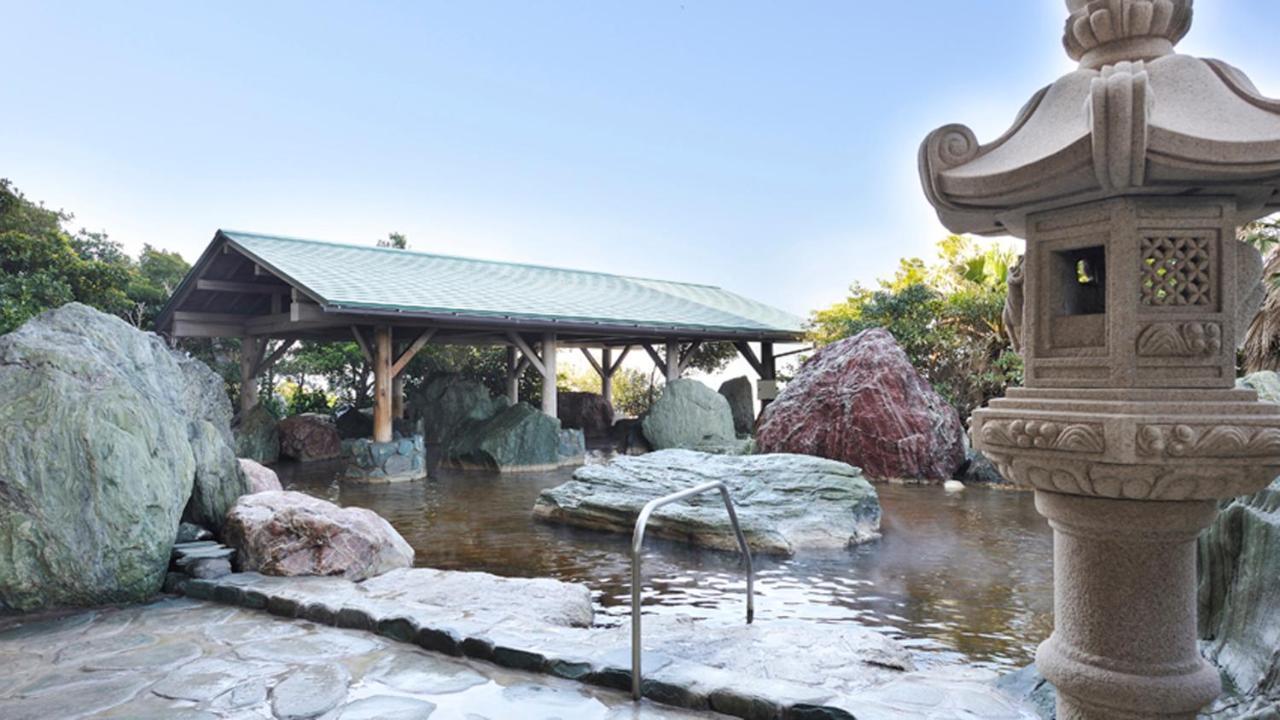 Ryugujo Spa Hotel Mikazuki Fujimitei Кисаразу Екстериор снимка